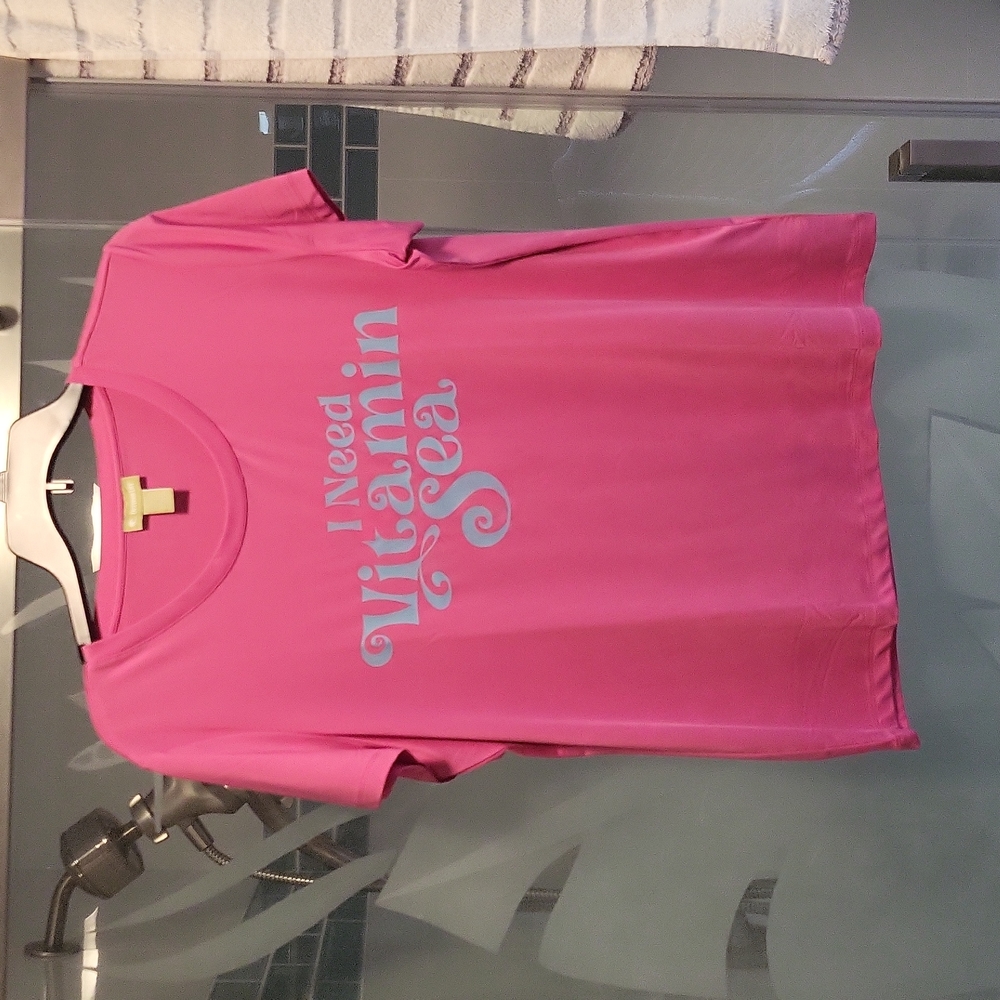Women's short sleeve top
